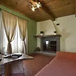 Casa *